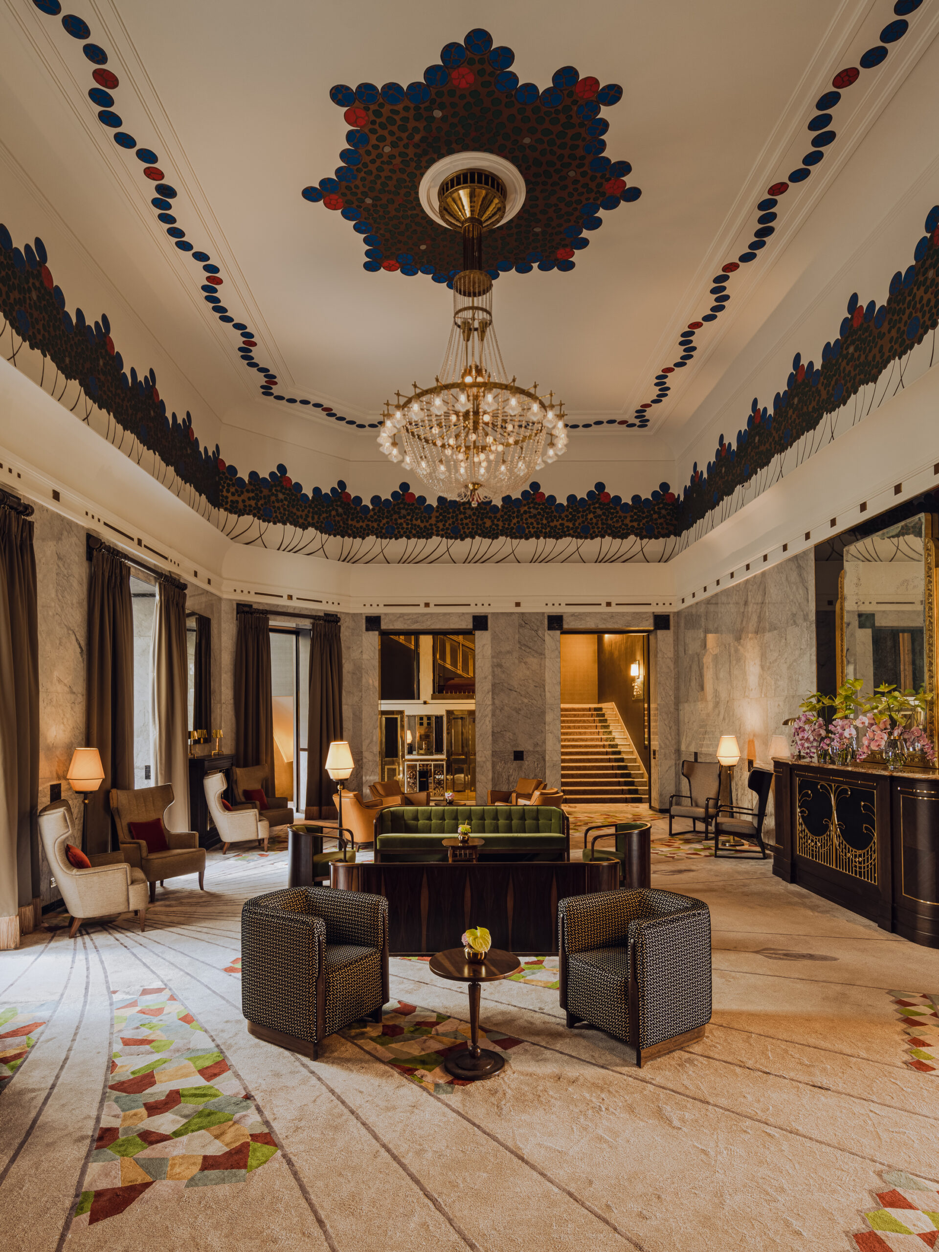 Ściany, które widziały wszystko. Jak warszawski Bristol stał się legendą?